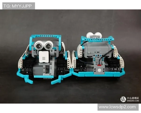 《未来赛场：足球球星机器人崛起，科技与激情的终极碰撞》