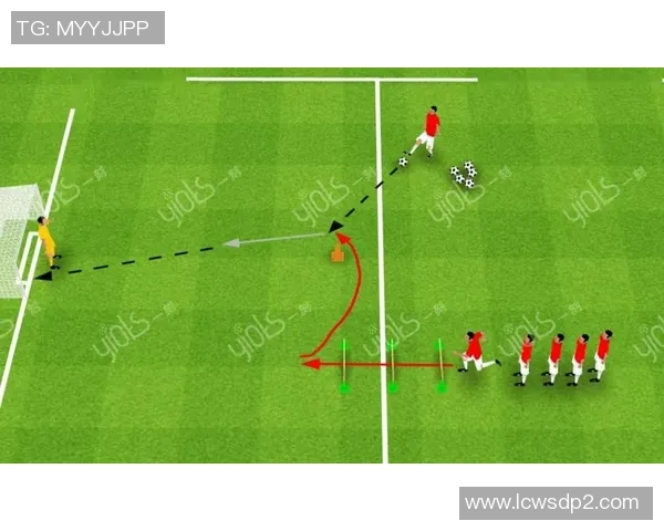 世界上踢足球最准的球星是谁 他们的射门技巧和精度如何解析 世界上踢足球最准的球星是谁 他们的射门技巧和精度如何解析