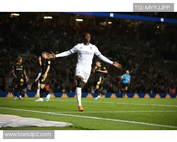 从平凡少年到世界级巨星成长为闪耀绿茵场的足球传奇之路 从平凡少年到世界级巨星成长为闪耀绿茵场的足球传奇之路