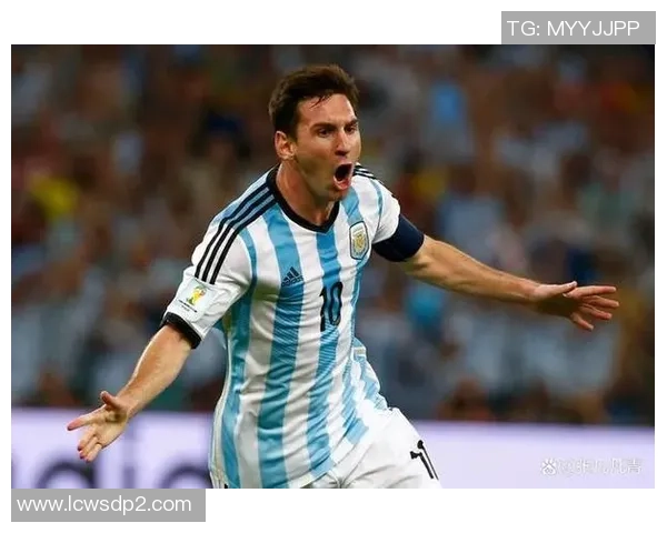 大胡子足球明星是谁 他在赛场上的独特魅力与球技分析