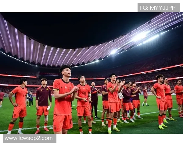 篮球球星如何看待中国足球队的发展现状与未来潜力